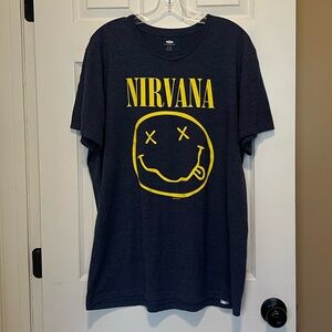 Old Navy Men's Nirvana Yellow Grunge Smile Graphic Short Sleeve T-Shirt. XL